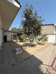 Катта Актепа махалля ул Увайсий Угловой Дом Участок 4,18 сотки срочно