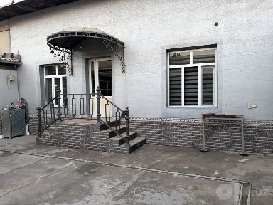 Orikzorda hovli ijaraga beriladi