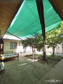 Karmana tumani Hovli sotiladi