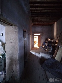 Ховли жой сотилади