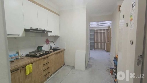 Продается 5 ти комнатная квартира, Район Янги Хаёт, Дустлик, 0837