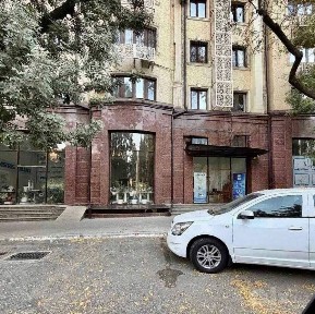 Продам нежилое помещение Мирабадский р-н ор-р Чехова