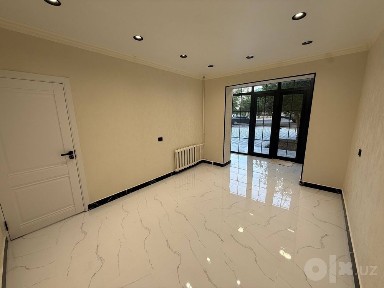 Аренда под бутик, офис, аптека | Вдоль дороги ор: ТЦ Riviera