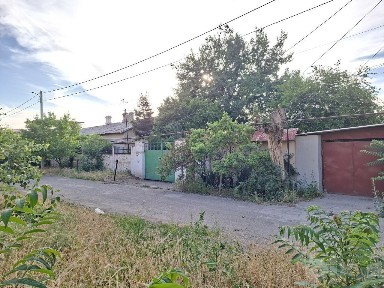 Продаётся дом на земельном участке площадью 662 кв. м