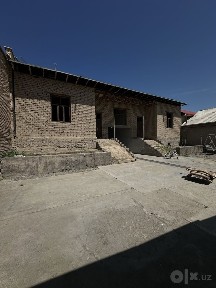 Uy sotiladi srochna
