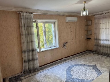 Чиланзар 23 1/3/5 кирпич 2/6 балкон