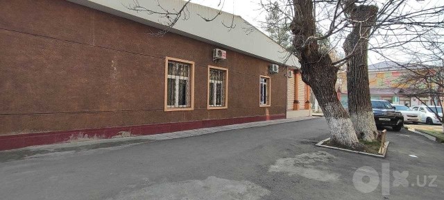 Паркент марказида ишлаб турган 280 кв. м ошхона (тайёр бизнес) сотилади