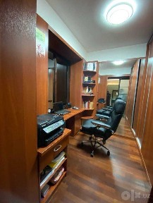 Центр, ЦУМ продается кватира 5 комнатная (3+1), 120 м2