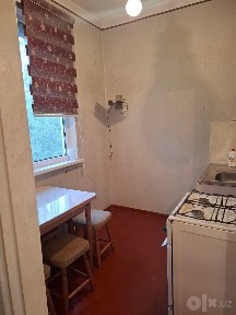 Продаю свою 2/2/4 на Авиасозлар 3