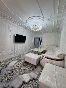 3 ком 2 этаж Согдиана, Обид сомса, 63 школа