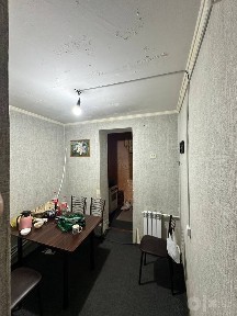 Срочно ! Чиланзар 25. Олмос. 1 комнатная 2 х 6 балкон