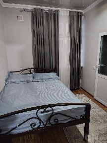 Yangi O'zbekiston tarafda Hostel ijaraga beriladi