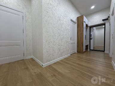 Своя 3/4 комнатная кв по улице Лабзак, высокопотолочка, кирпичь.