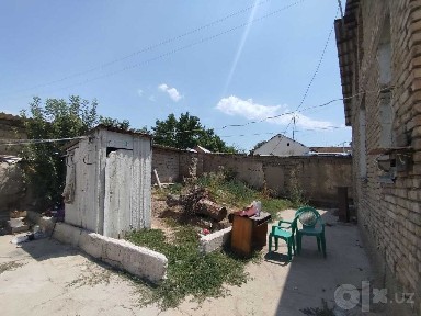 Продается дом с земельным участком
