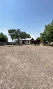 ПРОДАЁТСЯ 73 СОТКИ + 922 М² ЗДАНИЙ. ЮКОРИЧИРЧИК Продаётся нежило