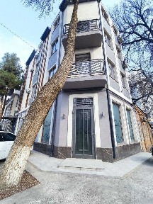 Сдаётся Дархан парк Тельман М. Улугбек помещение 100м² 1 линия !