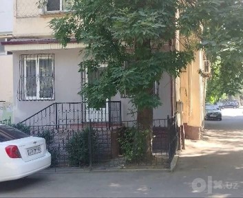 Продается офис 2/1/4 в Ц6
