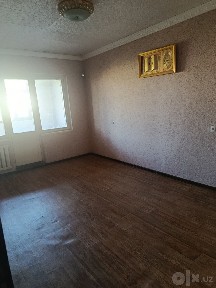 М. Улуғбек, Феруза квартира