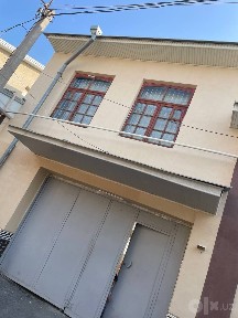 Продаётся ДОМ в Греческом городке Мирзо Улугбекский район. Ориентир: Г