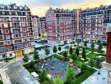 Продается своя 5 комнатная квартира - коробка