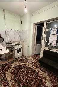 Продаётся на А. Югнаки 1ком