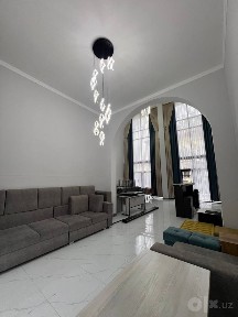 Продается Мирзо Улугбек р-н Дархон Гостиница, Клиника, Бизнес центр