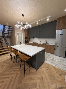 Пентхаус в Akay City - два уровня, терраса и домашний кинотеатр