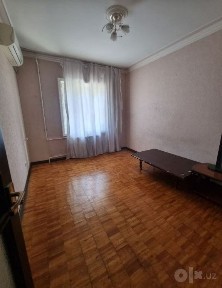 Продаётся 4-комнатная квартира в Яккасарайском районе, в удобной