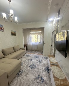 Продаётся 1комнатная квартира в центре т/ц Чиланзар м. Бунёдкор