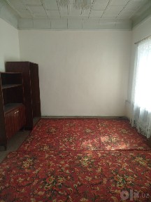 Student qizlaga yashashga 2 xona bor sharoiti urtacha qishga issiq xon
