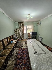 Газалкентда 3 хоналик квартира 1 каватда