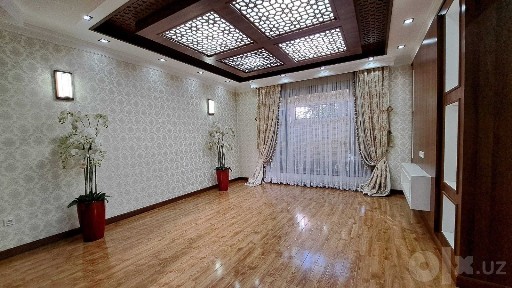 Яккасарой Ракат махалла 3 сотих 6 хонали евро уй сотаман.