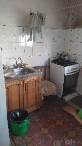 3 / 3 / 4 комнат. Кирпичный Дом 70м2. Балкон 2-6. Ор-р. Карасу-4