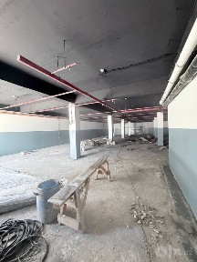 Сдается отдельно стоящие здание 2700м2 в Яккасарайском районе. SH83