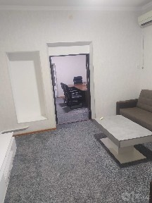 СРОЧНО: за 850 $ cдаётся офис в центре 65 кв. м