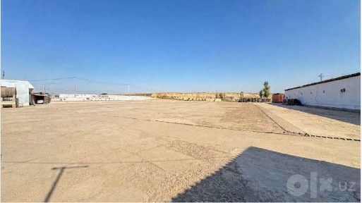 Янгиюль производственная база 1,2 Га строения 556,02 м² цех офис