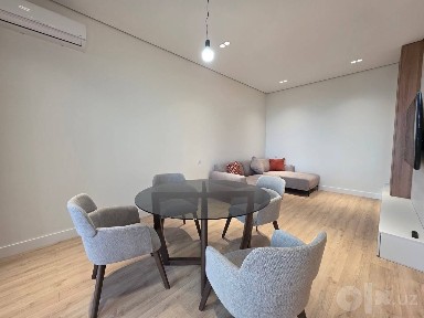 Сдается 2х ком квартира, ЖК Инфинити, ор-р: Ц-1 ул. С. Азимова, 65м²