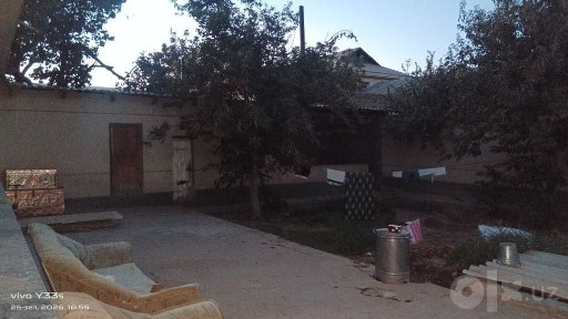 HOVLI SOTILADI 8 sotixli hovli arzon narxda sotiladi kelishiladi