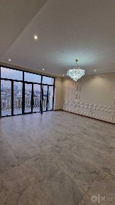 Большая квартира в центре города для респектабельных покупателей