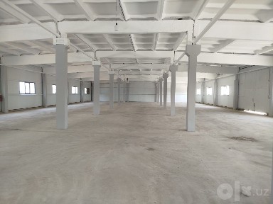 Помещения под Склад, производство 800 и 400 м2 на Кибрае