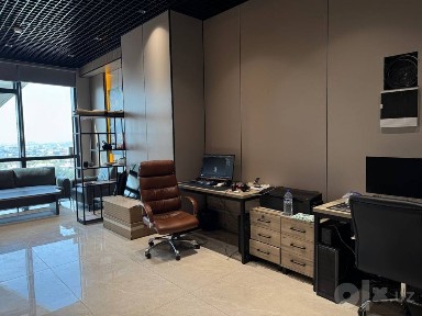 Сдаётся офис в Piramit Tower - 38 м2