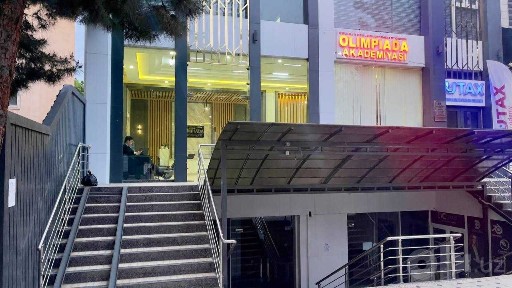 Isfarxon chorraxasida Premium bino ijaraga beriladi