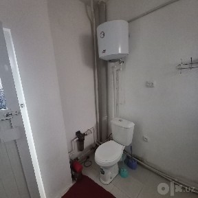 Харбий оилага Когон шахрида. 3 хонали кв. ижарага берилади.
