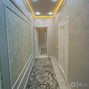 Сдаётся 3 - Комн Квартира на Метро Айбек