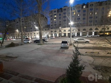 Продам коммерческое помещение Мирзо Улугбекский р-н