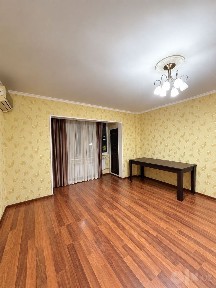 Квартира в центре 2/5/9. Отдельный вход Автодорожный институт срочно