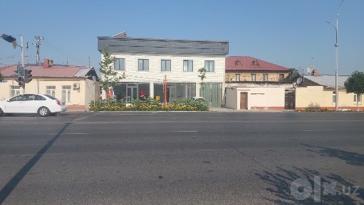 Продам магазин, с подвалом.