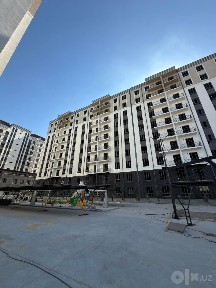 Сотувда бор ески автавагзал Афсона рестарант ён томонида