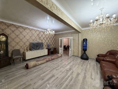 Продается 3в4 комнатная. Сергели 1. С ремонтом