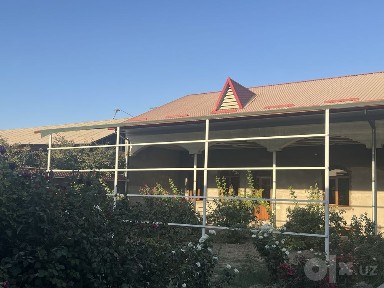 Uchaska sotiladi 12 sotixli yangi qurilgan honadon